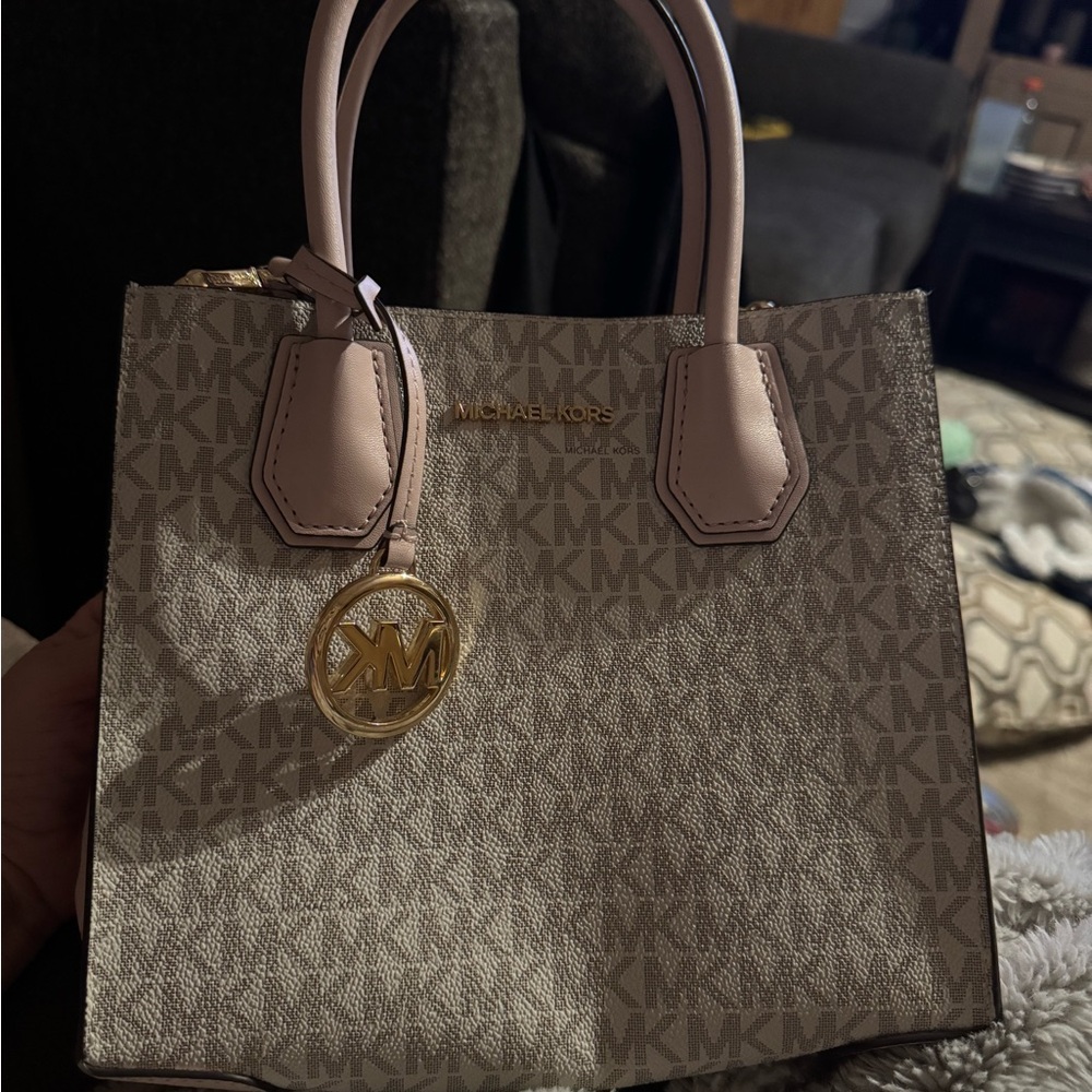 Michael Kors Beige Signature Tote Bag